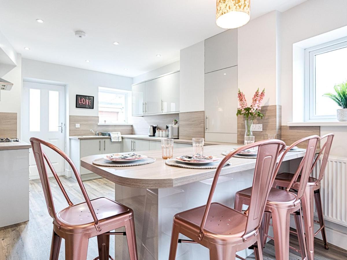 Pass The Keys Luxury Bright Spacious Family Home - Near Beaches Swansea Zewnętrze zdjęcie